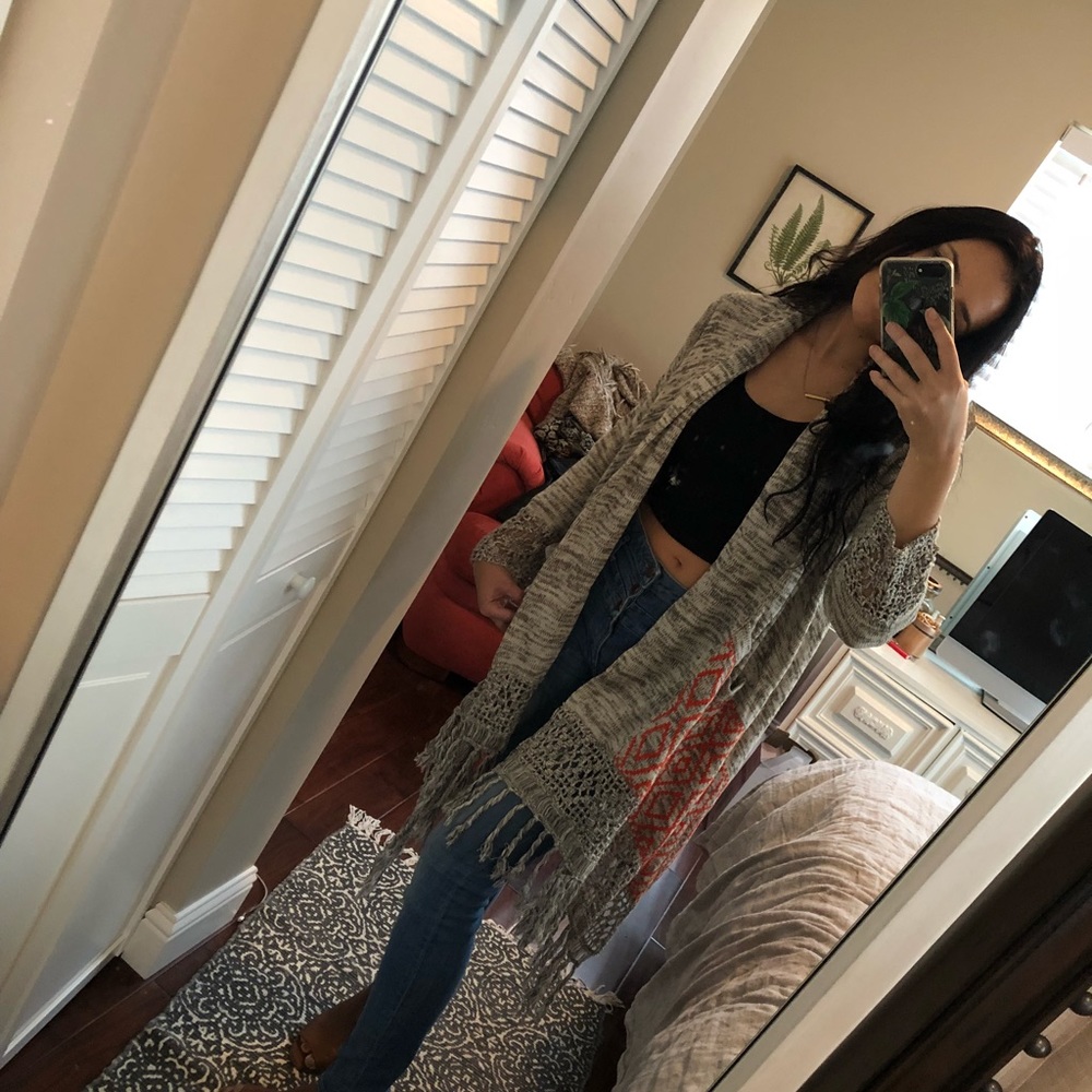 Shawl - Picture 2 of 5